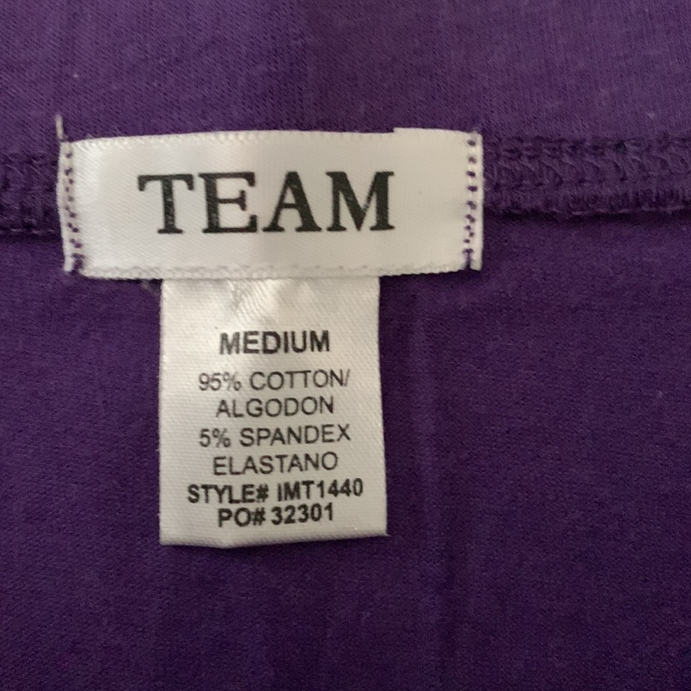 Tops - Picture 2 of 2